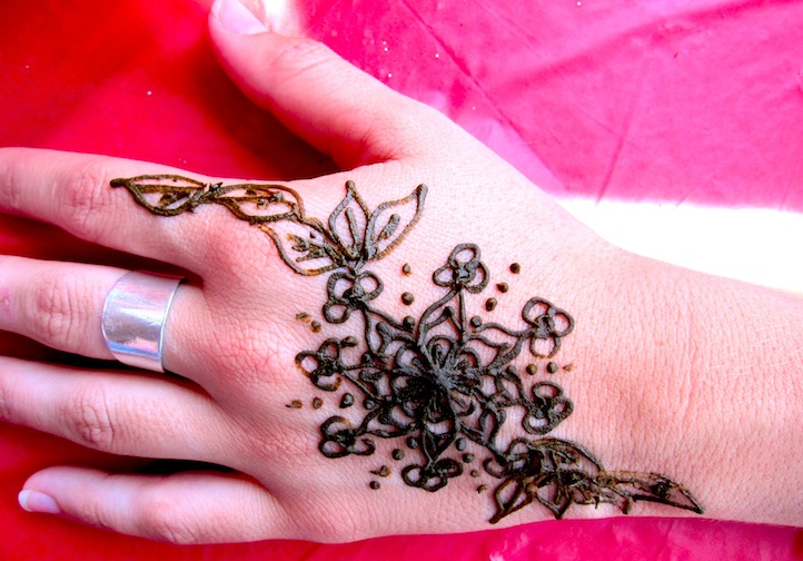 Henna body art - Hand flower